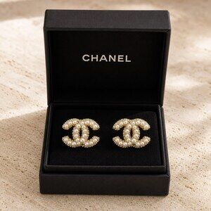 CHANEL Classic Parisian Earrings Style 4 | New with Box